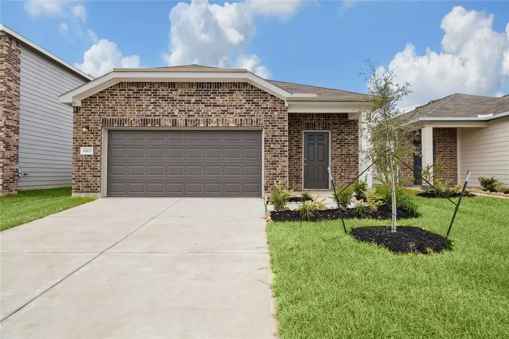 Houston, TX 77016,10127 Tiger Flower LN