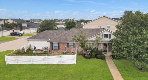 1602 Palcio Real DR, Houston, TX 77047