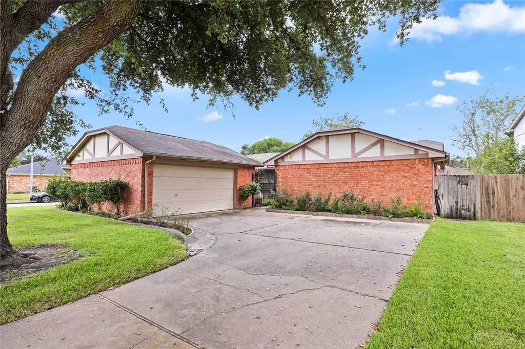 Houston, TX 77082,3618 Macon Place CT