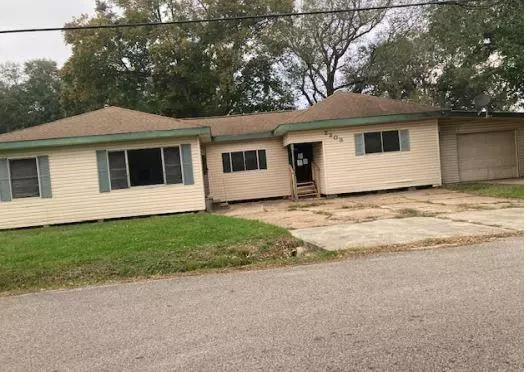 Port Arthur, TX 77640,2203 62nd ST