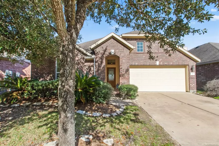 13409 Star Creek LN, Rosharon, TX 77583