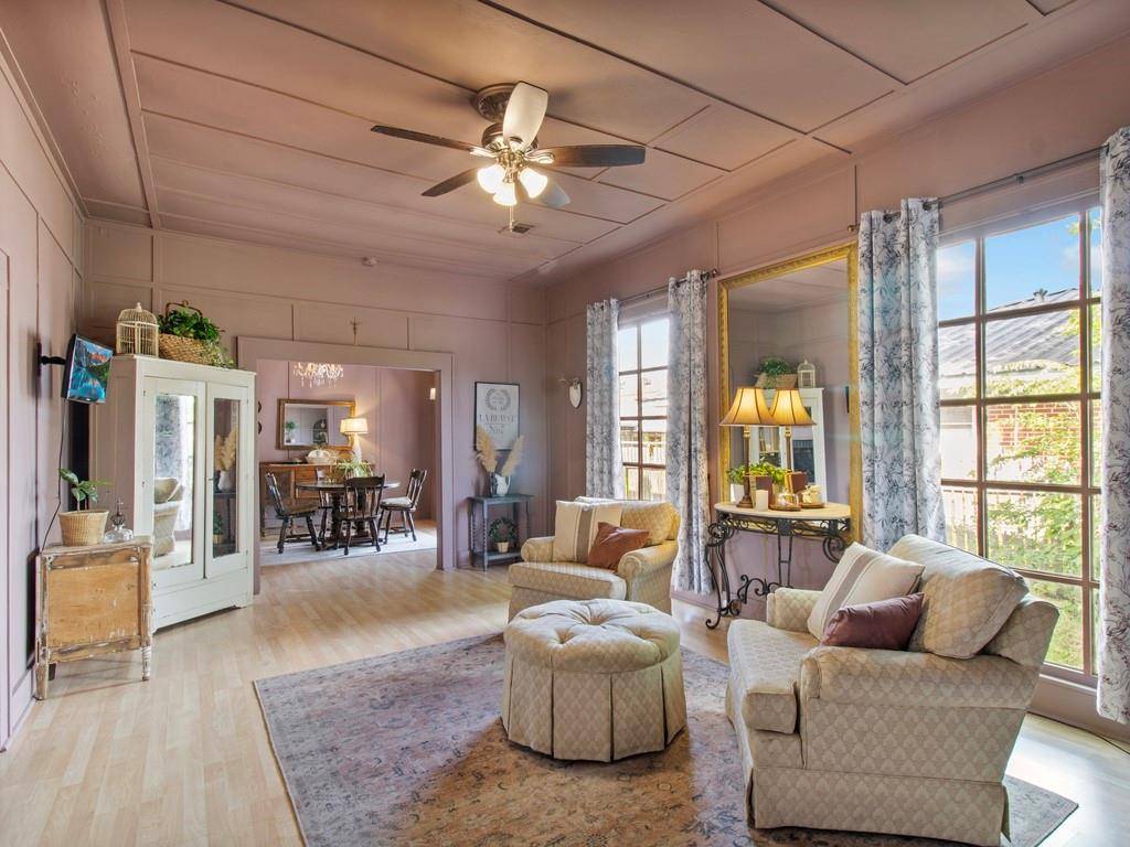 Teague, TX 75860,608 Cedar ST