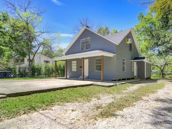 313 N Beauregard ST #2, Alvin, TX 77511