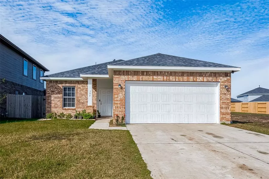 706 French Lavender LN, Crosby, TX 77532