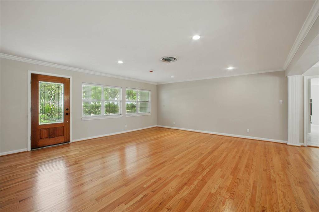 Houston, TX 77024,10700 Beinhorn RD