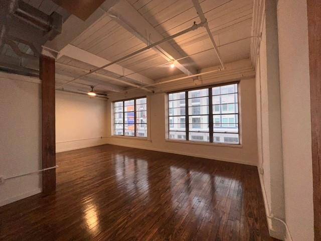 100 Jackson ST #J 207, Houston, TX 77002