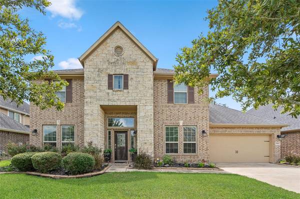 9414 Wheatfield LN, Rosenberg, TX 77469