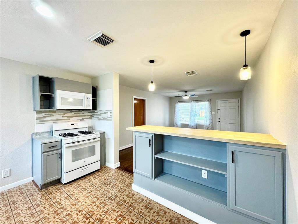 Houston, TX 77009,5904 Cochran ST