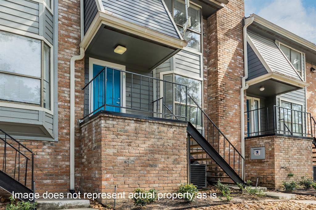 2002-P02 Place Rebecca LN, Houston, TX 77090