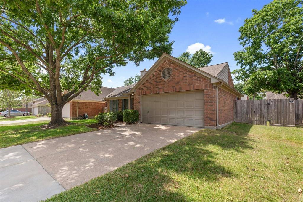 Houston, TX 77064,10011 Territory LN