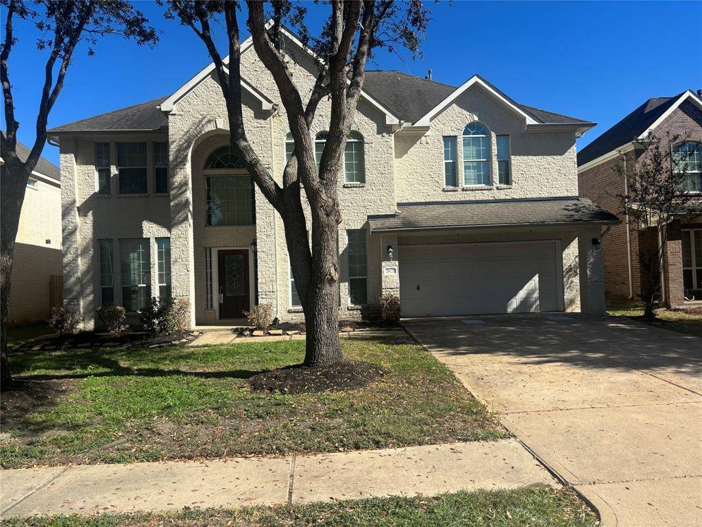 2621 Sweet Wind DR, Pearland, TX 77584