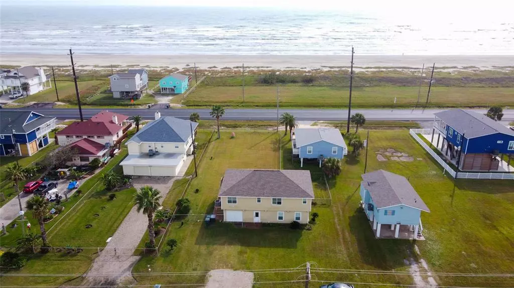 21717 Zachary, Galveston, TX 77554