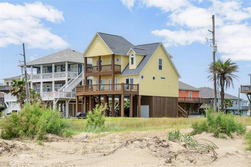 2605 Holiday, Crystal Beach, TX 77650