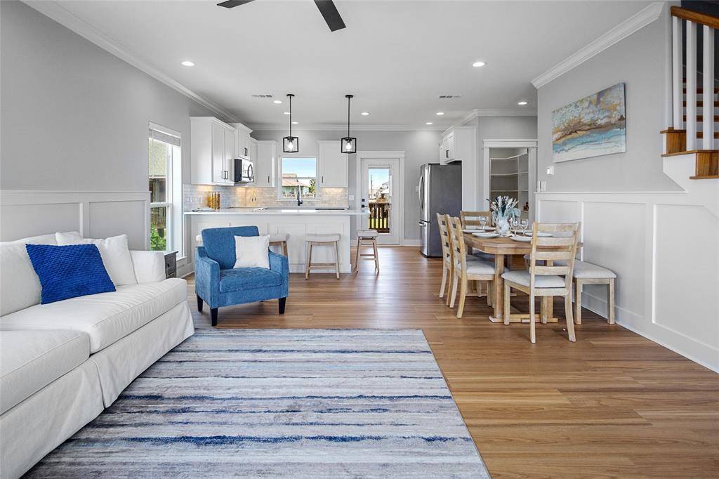 Crystal Beach, TX 77650,2605 Holiday