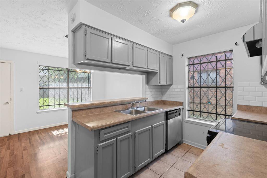 Channelview, TX 77530,1330 Stevenage LN