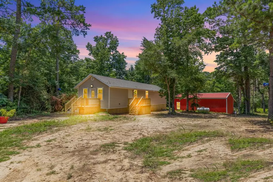 292 Coway RD, Livingston, TX 77351