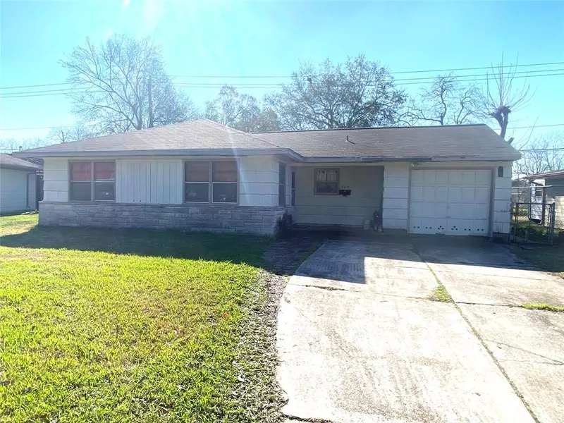 814 Laverne AVE, Pasadena, TX 77502