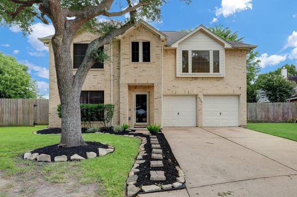 9316 Mohawk DR, La Porte, TX 77571