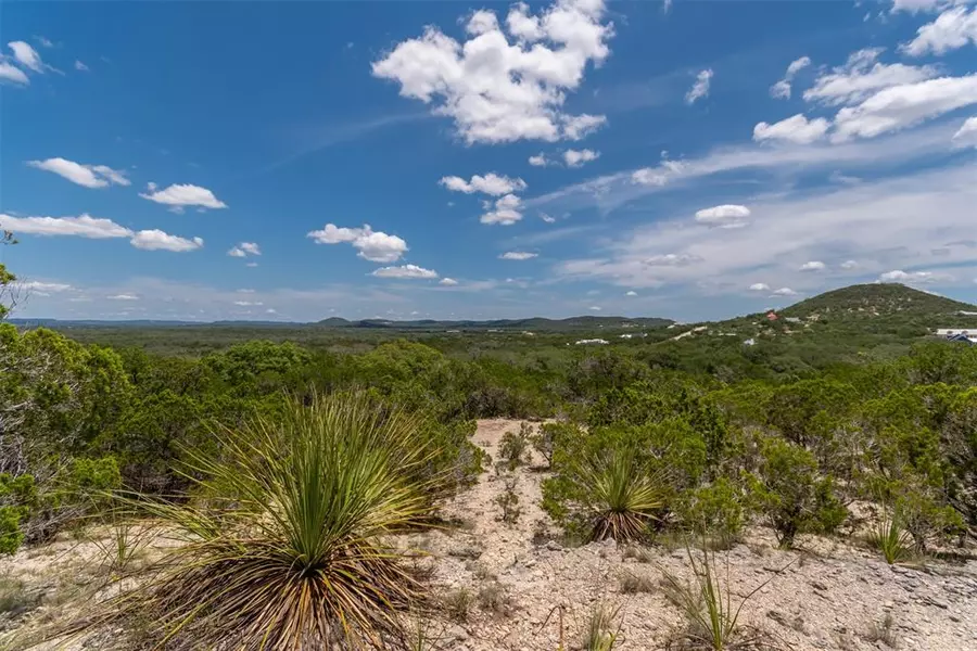 Lot 9 Lakepark DR, Lakehills, TX 78063