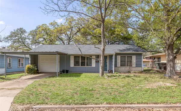 1904 Mockingbird RD,  Bryan,  TX 77803