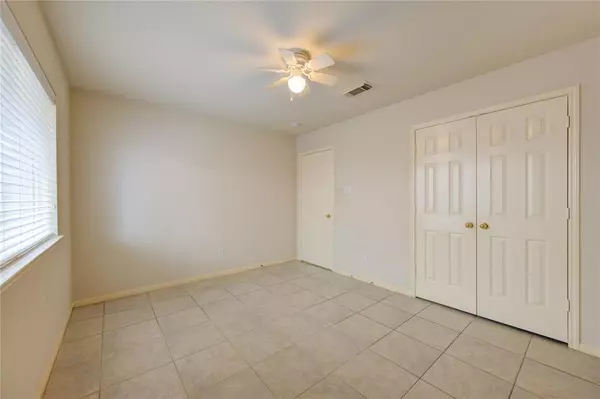 Pasadena, TX 77505,5206 Danielle DR