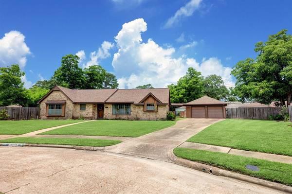 Houston, TX 77092,6030 Spruce Forest DR