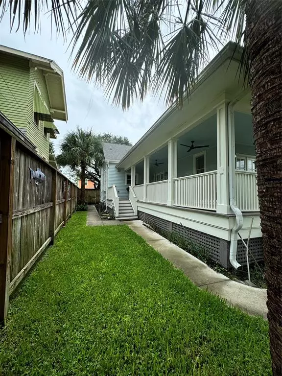 Galveston, TX 77550,3216 Avenue Q