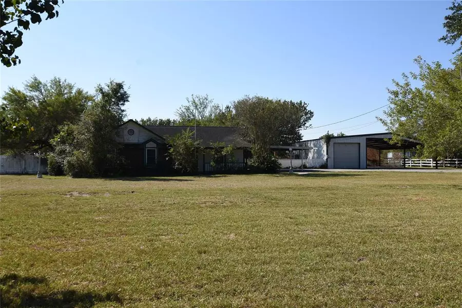 1010 Runneburg RD, Crosby, TX 77532