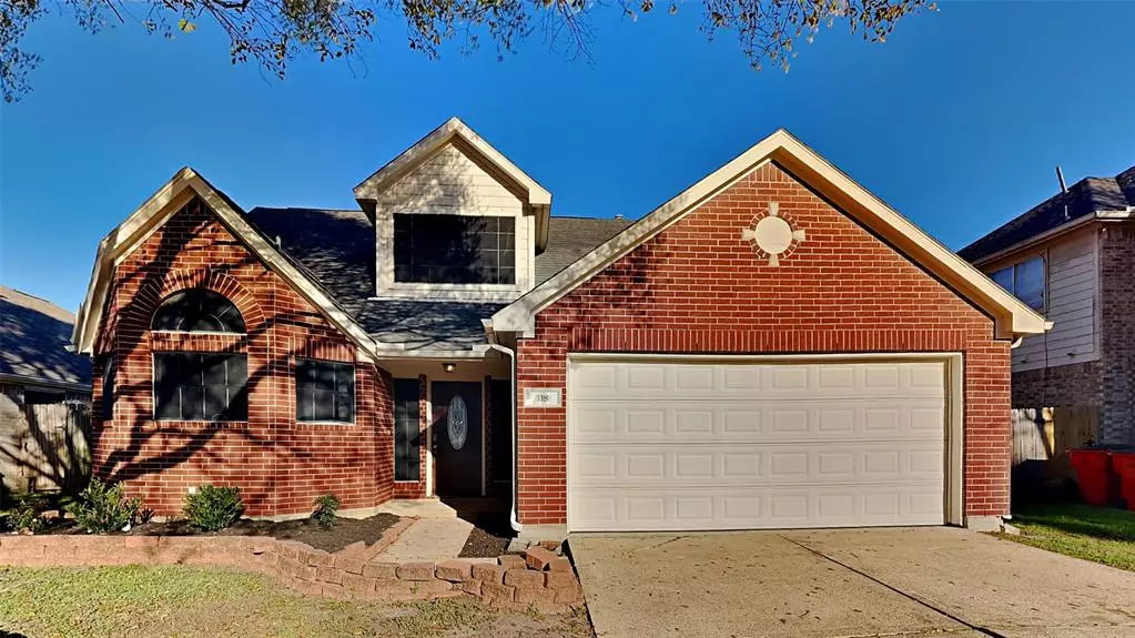 118 Spencer LNDG W, La Porte, TX 77571