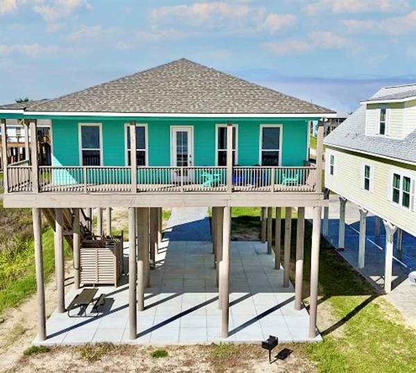 1410 Gulf, Crystal Beach, TX 77650