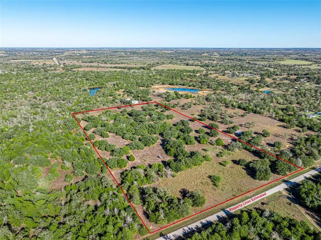 Fayetteville, TX 78940,000 Sandy Lane