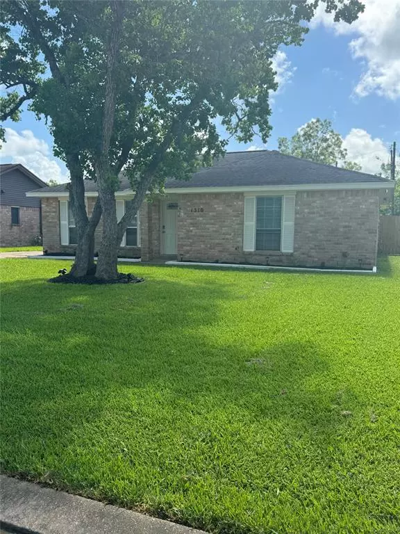 Angleton, TX 77515,1310 Northbrook DR