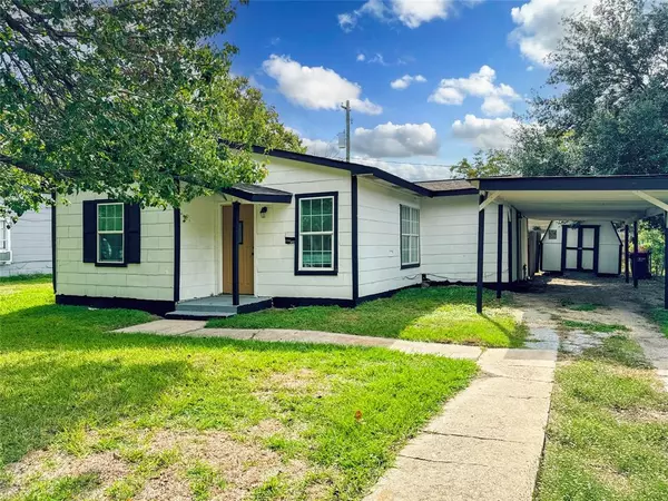 415 W Francis ST, Baytown, TX 77520