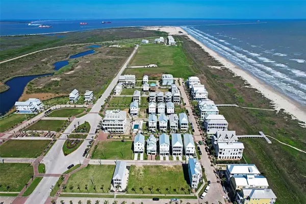 Galveston, TX 77550,1401 E Beach DR #509