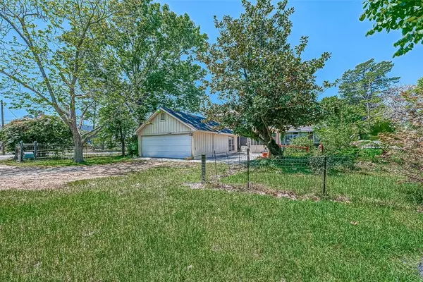 304 Bayou DR, Channelview, TX 77530