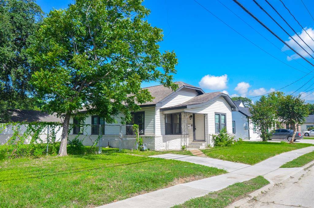 604 N Main ST, Galena Park, TX 77547