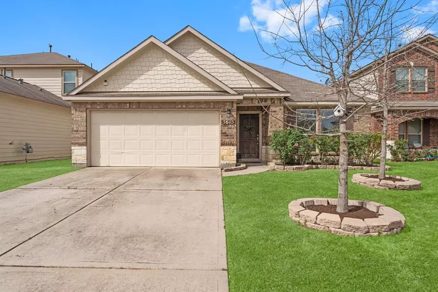 5615 Casa Martin DR, Katy, TX 77449