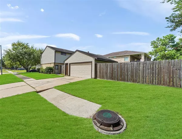 Houston, TX 77489,16731 Lone Quail CT