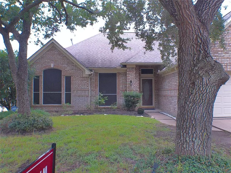 17826 Scenic Oaks DR, Richmond, TX 77407