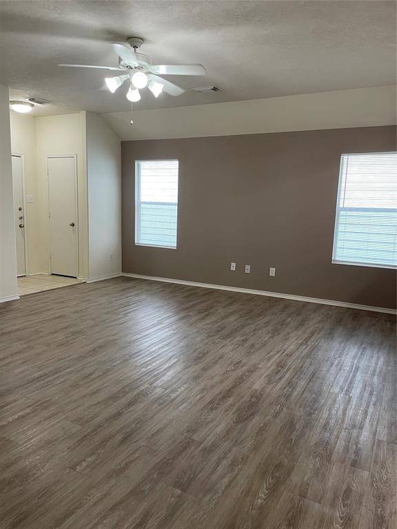 Tomball, TX 77375,19718 Falling Stream DR