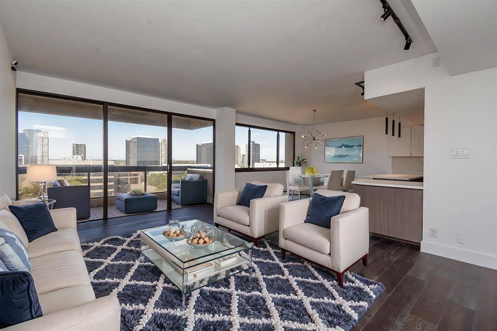 Houston, TX 77027,49 Briar Hollow LN #406