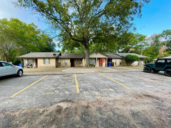 2301 N 6th / Green Meadows ST, Crockett, TX 75835