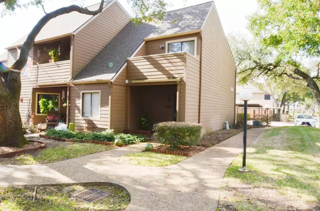 Houston, TX 77077,12853 Briarwest CIR