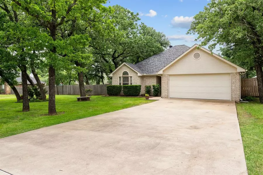 116 Whitetail RUN, Weatherford, TX 76088