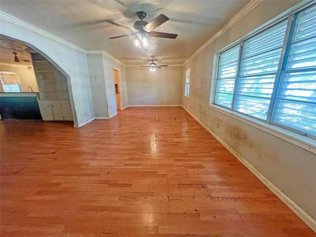 La Marque, TX 77568,105 Longridge DR