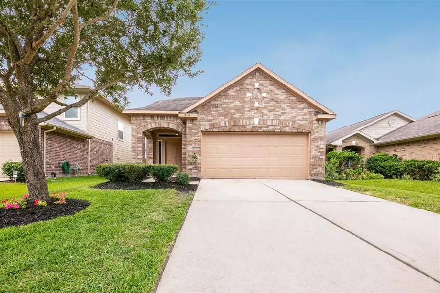 19135 Walbrook Meadows LN, Cypress, TX 77433