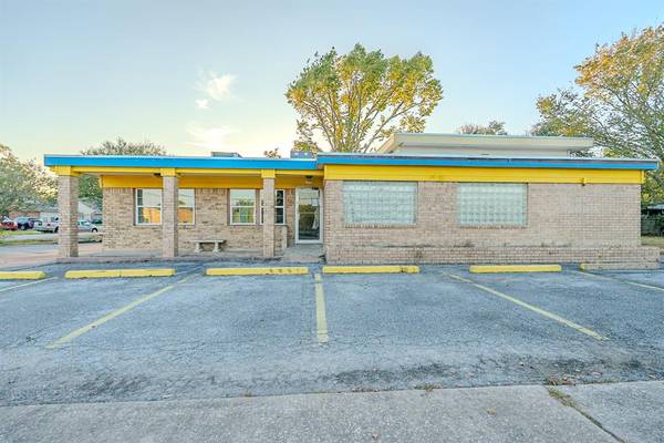 4916 Red Bluff RD, Pasadena, TX 77503