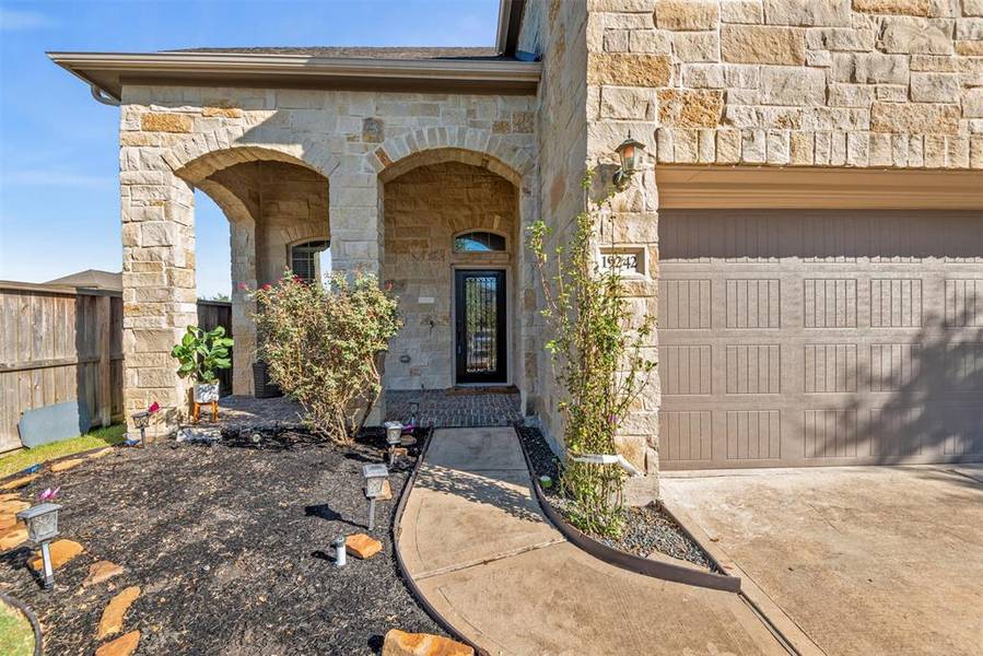 19242 S Cottonwood Green LN, Cypress, TX 77433