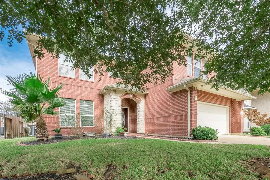 18118 Billabong Crescent CT, Cypress, TX 77429