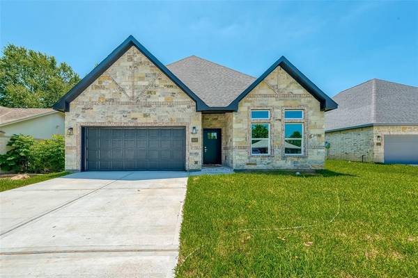 3635 Needville AVE, Needville, TX 77461